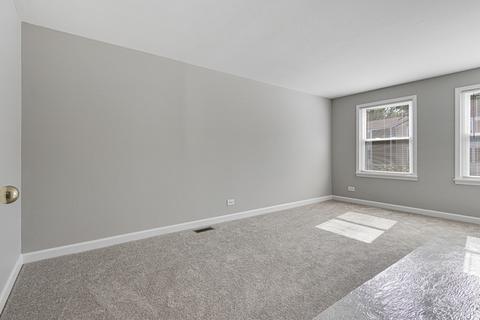 1933 Whitingham Ln, Hoffman Estates, IL 60195 photo 13