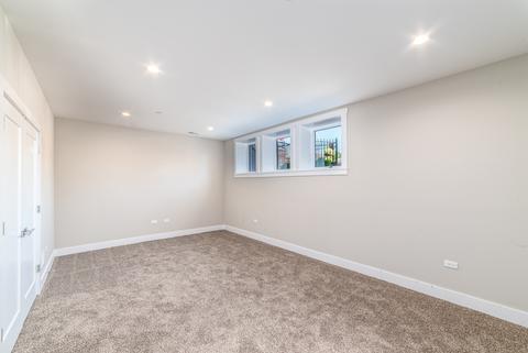 347 E 43rd St, Chicago, IL 60653 photo 27