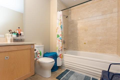 207 E 31st St #3F, Chicago, IL 60616 photo 9