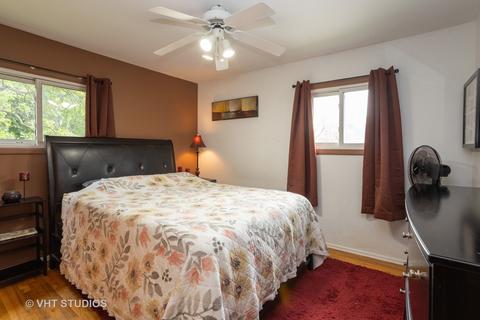 655 Alcoa Ln, Hoffman Estates, IL 60169 photo 10