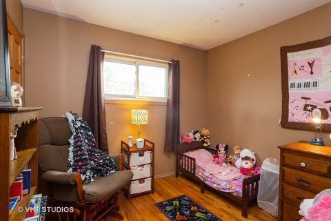 655 Alcoa Ln, Hoffman Estates, IL 60169 photo 12