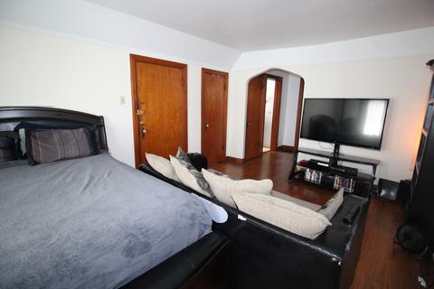 10931 S Artesian Ave, Chicago, IL 60655 photo 10