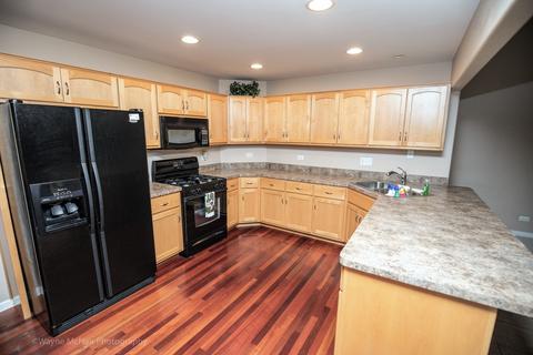 905 Casey Dr, Minooka, IL 60447 photo 12