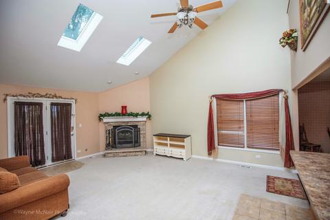 905 Casey Dr, Minooka, IL 60447 photo 4
