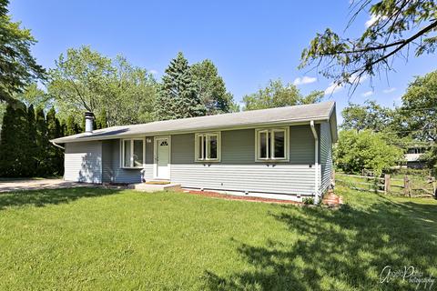 4504 Mayfair Dr, Mchenry, IL 60051 photo 1