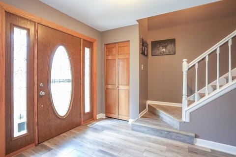 4345 Lombardy Ln, Hoffman Estates, IL 60192 photo 3