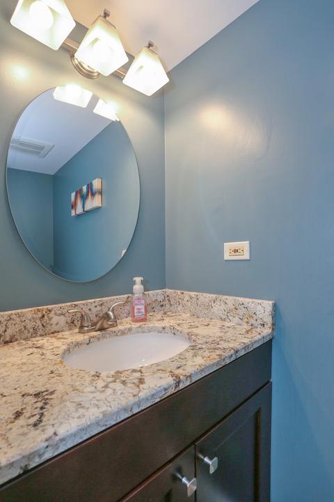 4345 Lombardy Ln, Hoffman Estates, IL 60192 photo 7