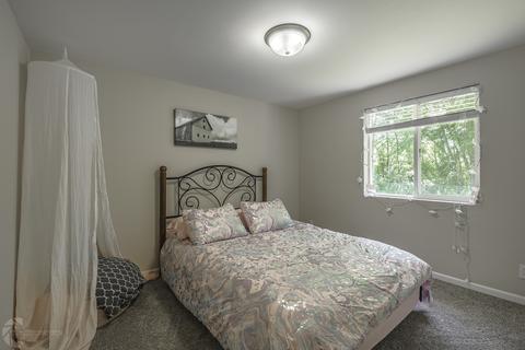 240 Barr St, Braidwood, IL 60408 photo 15