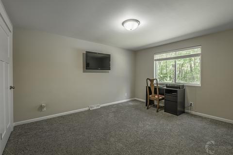 240 Barr St, Braidwood, IL 60408 photo 18