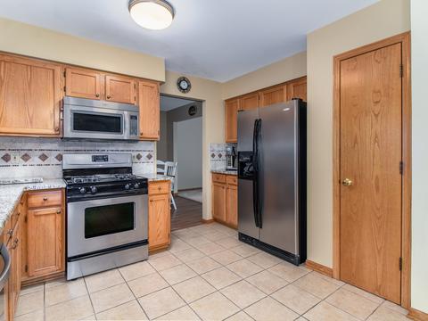 3081 Barnstable Ct, Aurora, IL 60504 photo 8