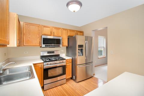 1802 Whispering Oaks Ct, Plainfield, IL 60586 photo 7