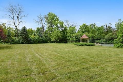 1565 Robin Rd, Bannockburn, IL 60015 photo 29