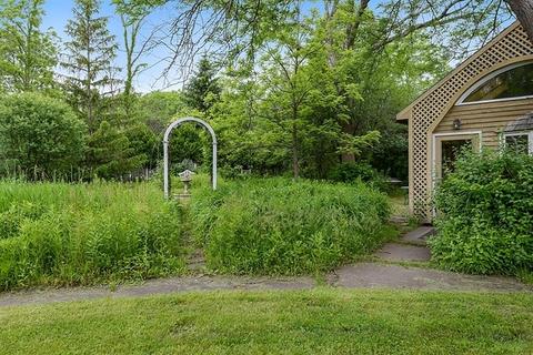 1565 Robin Rd, Bannockburn, IL 60015 photo 27