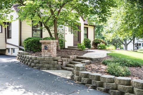 123 S Lorraine Rd, Wheaton, IL 60187 photo 2
