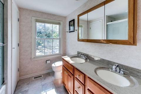 3918 Carousel Dr, Northbrook, IL 60062 photo 18