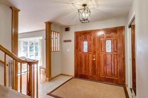 3918 Carousel Dr, Northbrook, IL 60062 photo 4