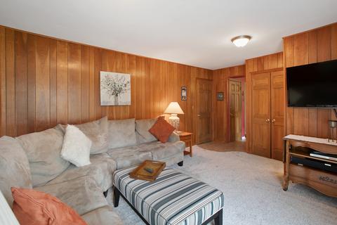1522 Webster Ln, Des Plaines, IL 60018 photo 10