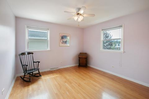 1522 Webster Ln, Des Plaines, IL 60018 photo 15