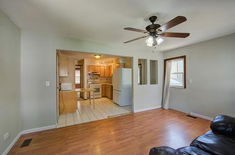 181 Plainview Dr, Bolingbrook, IL 60440 photo 7