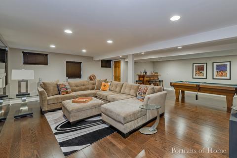 1098 Belter Dr, Wheaton, IL 60189 photo 25