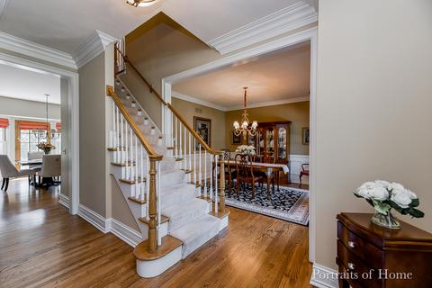 1098 Belter Dr, Wheaton, IL 60189 photo 3