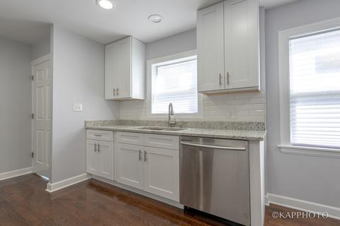 204 E 90th Pl, Chicago, IL 60619 photo 9