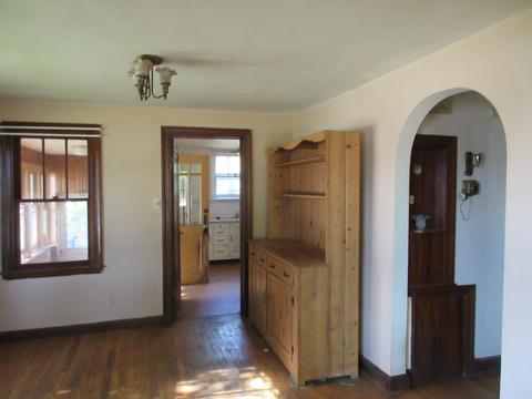 232 E State St, Sycamore, IL 60178 photo 6