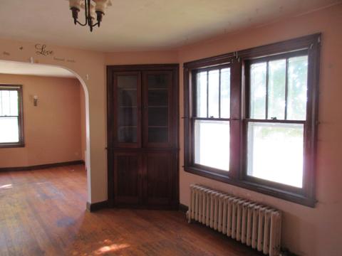 232 E State St, Sycamore, IL 60178 photo 5