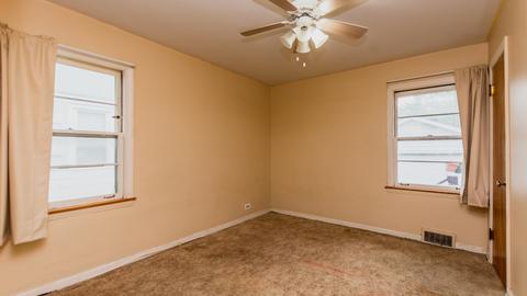 1090 S 2nd Ave, Des Plaines, IL 60016 photo 9