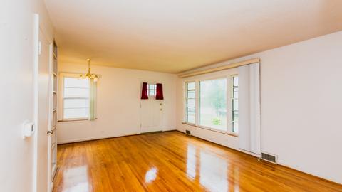 1090 S 2nd Ave, Des Plaines, IL 60016 photo 2