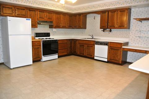 7 E Highland Dr, Bristol, IL 60512 photo 11