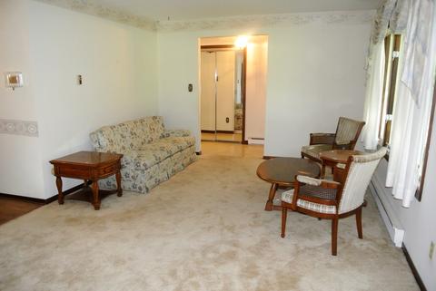 7 E Highland Dr, Bristol, IL 60512 photo 5
