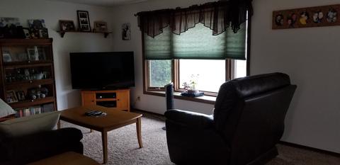 1215 Eagle Ln, Bradley, IL 60915 photo 2