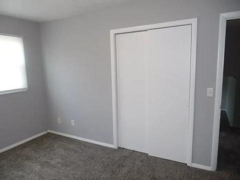 324 S Bone Dr, Normal, IL 61761 photo 10