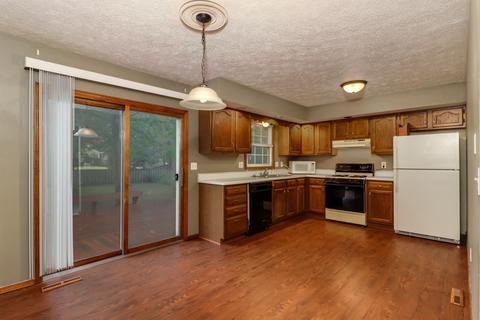 108 Nottingham Chase, Normal, IL 61761 photo 9
