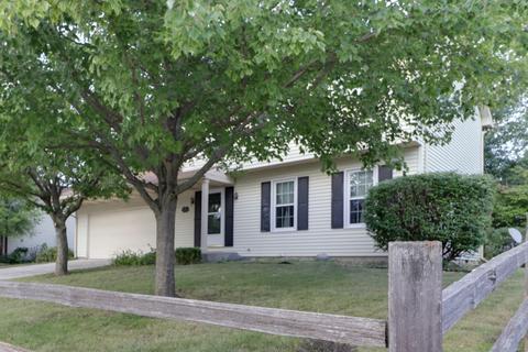 108 Nottingham Chase, Normal, IL 61761 photo 3