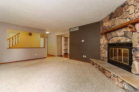 108 Nottingham Chase, Normal, IL 61761 photo 8