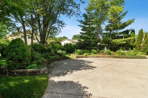 927 E Paddock Dr, Palatine, IL 60074 photo 18