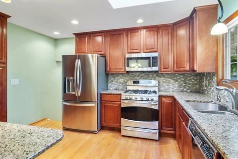 927 E Paddock Dr, Palatine, IL 60074 photo 6
