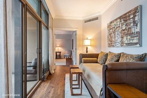 21 E Huron St #1406, Chicago, IL 60611 photo 8