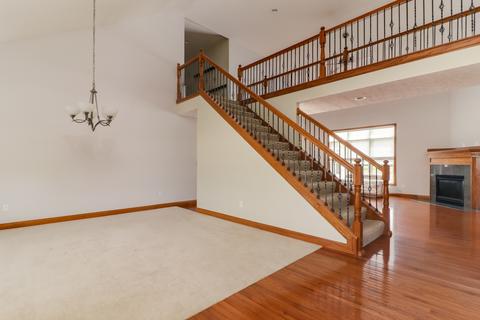 5 Piney Run Ct, Bloomington, IL 61705 photo 4