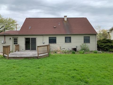 645 Lafayette Ln, Hoffman Estates, IL 60169 photo 2