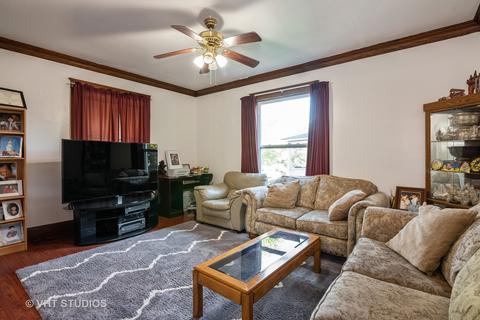 214 Hill Ave, Elgin, IL 60120 photo 3