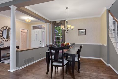 4 N Old Mill Ln, Burr Ridge, IL 60527 photo 9