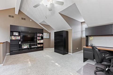 4 N Old Mill Ln, Burr Ridge, IL 60527 photo 11