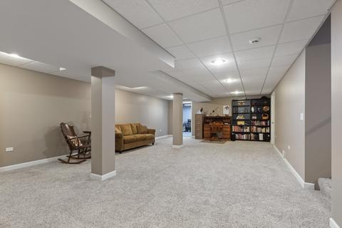 4 N Old Mill Ln, Burr Ridge, IL 60527 photo 18