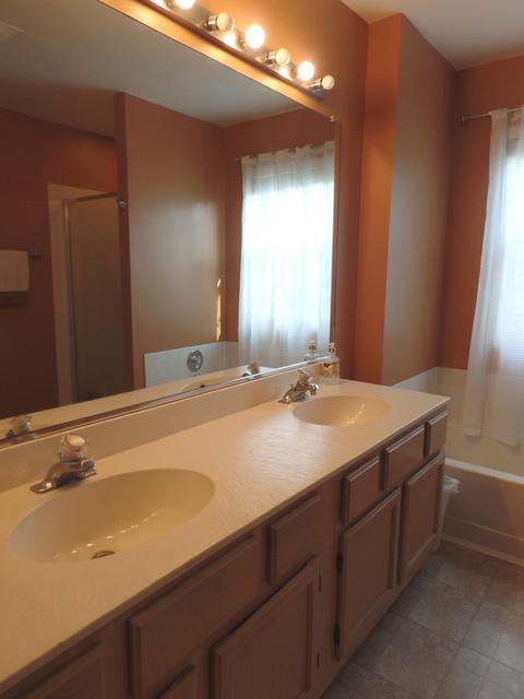 1011 Bentley Ln, Bartlett, IL 60103 photo 16