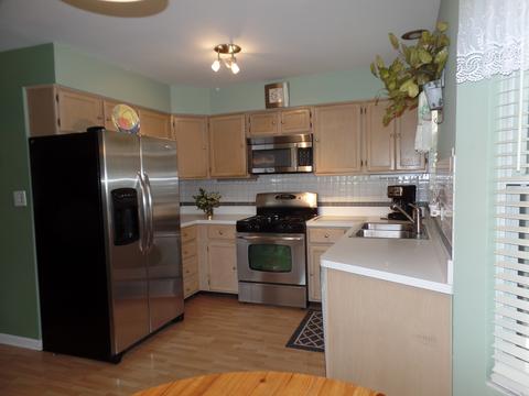1011 Bentley Ln, Bartlett, IL 60103 photo 9