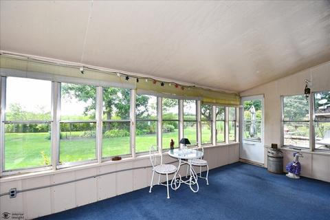 405 N Hill Rd, Mchenry, IL 60051 photo 8