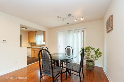 432 Pacific Ct, Wheeling, IL 60090 photo 5